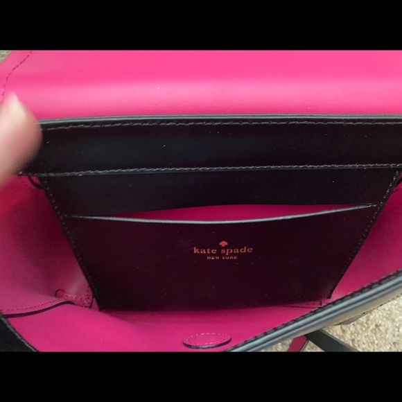 Small black Kate Spade purse - Picture 4 of 7